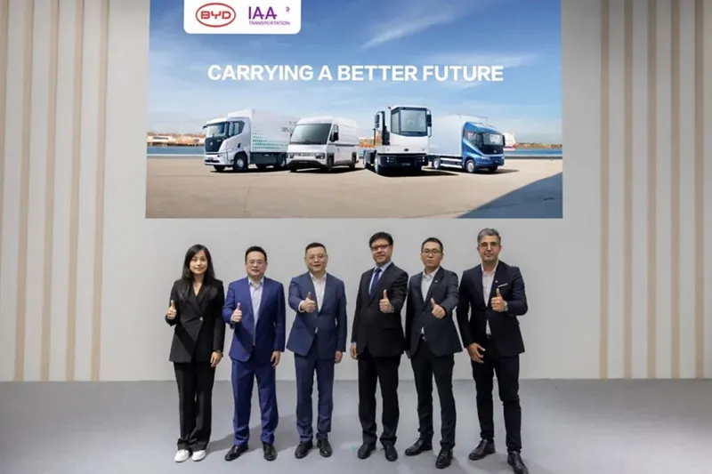 BYD E-VALI ကမ္ဘာအဦးဆုံး၊ BYD ဗားရှင်း 