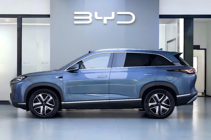 BYD Seal 07 DM-I Insidenty Drivers ဗားရှင်းသည်ယွမ် 250,000 ခန့်နှင့်စျေးကွက်သို့ရောက်ရှိရန်မျှော်လင့်ထားပြီးမကြာမီဈေးကွက်သို့ရောက်ရှိလာမည်ဟုမျှော်လင့်ရသည်။